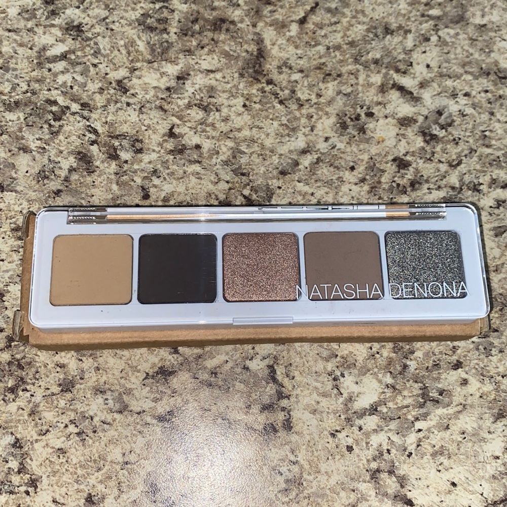 Eyeshadow Palette